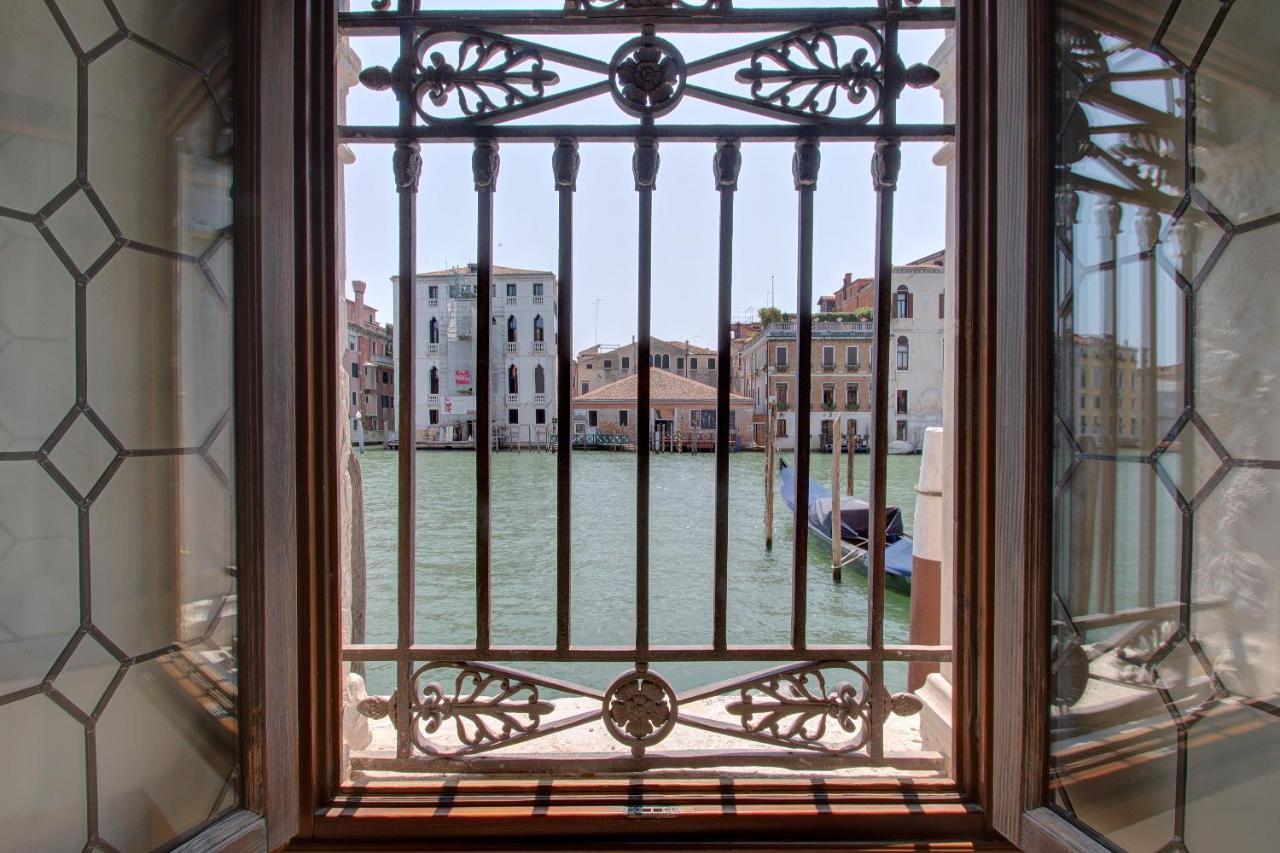 Tribuno Grand Canal Venecia Exterior foto